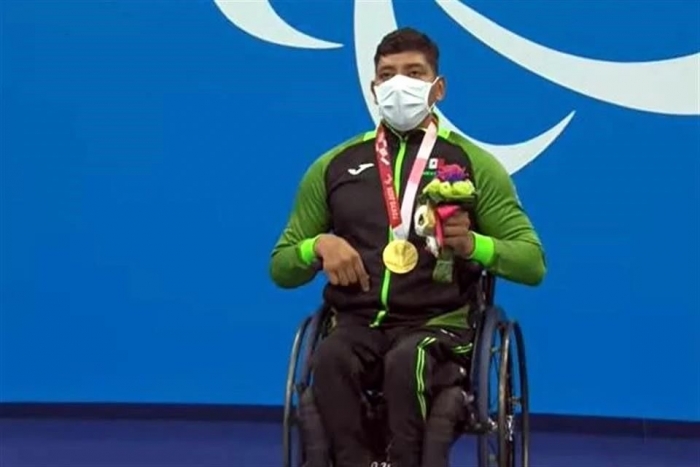 ¡Segunda medalla de oro! Jesús Hernández gana el primer lugar en natación