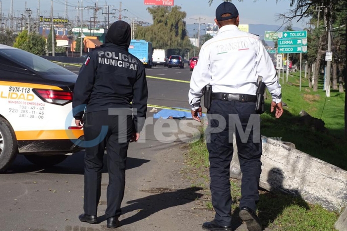 Atropellan a peatón en la México-Toluca cerca de las Plazas Outlet