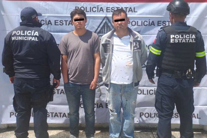 La mujer señaló que los agresores viajaban en una camioneta Nissan Frontier NP300, modelo 2016, color naranja