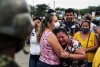 Motín en cárcel de Ecuador deja 58 presos muertos
