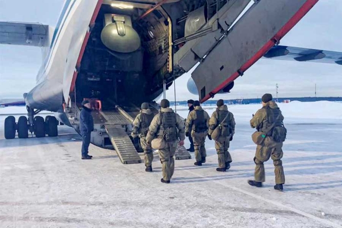 Rusia envía  75 aviones militares a Kazajistán