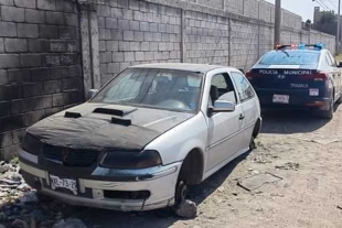 Semanas y hasta meses dejan carros desvalijados en Toluca