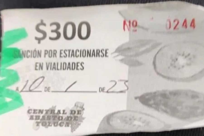 Multa de 300 pesos por estacionarse de manera indebida en Central de Abasto Toluca