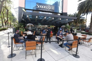 Aumentan aforo en restaurantes y comercios en CDMX