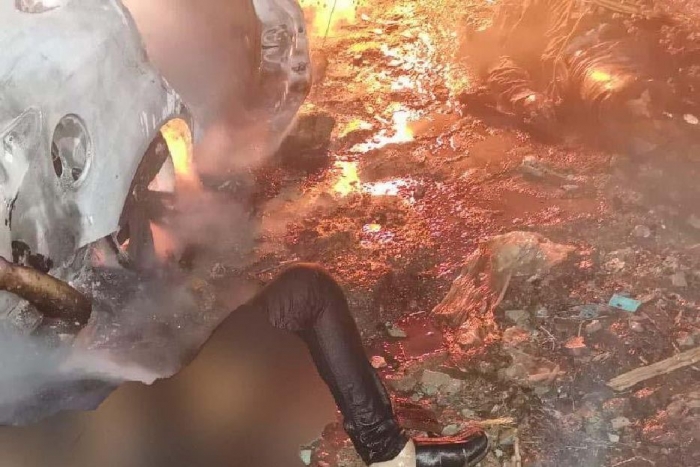 Linchan y queman a dos presuntos ladrones en Los Reyes La Paz