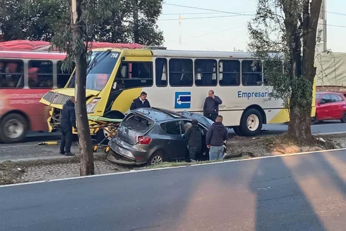 Choque en la carretera Toluca-Palmillas deja un lesionado