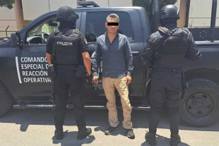 Tras pleito vial detienen a hombre por portar un arma de uso exclusivo del Ejercito