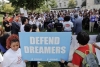 Declaran ilegal el DACA para “dreamers”; suspende nuevas solicitudes