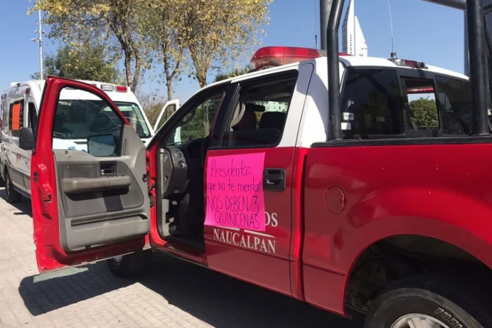 ¡Hartazgo! Bomberos y paramédicos de Naucalpan protestan por adeudos en salarios