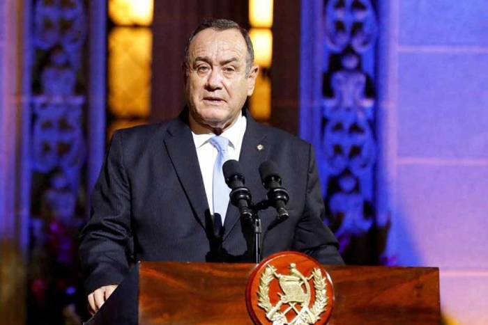 Presidente de Guatemala no participará en la Cumbre de las Américas