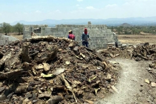 Continúan obras pese a denuncia del INAH en Teotihuacán