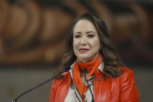 UNAM impugna suspensión definitiva a Yasmín Esquivel