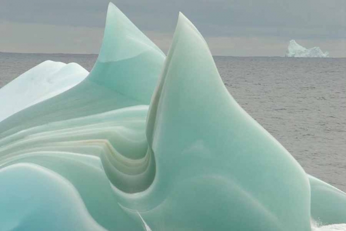 ¿Por qué algunos icebergs parecen de color verde?
