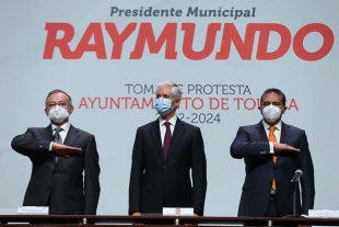 Raymundo Martínez Carbajal tomó protesta como Presidente Municipal de Toluca