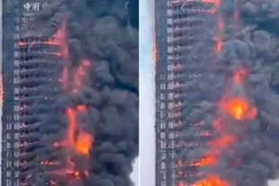 Impresionante incendio arrasa un rascacielos en el sur de China