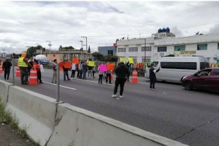 Bloquean carretera México- Puebla para exigir cierre total de tortillería “pirata”