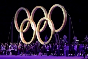 ¿Qué representan los aros de madera en la inauguración de Tokio?