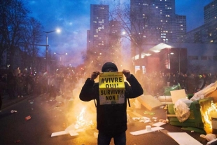 Más de 450 detenidos en Francia tras masiva protesta