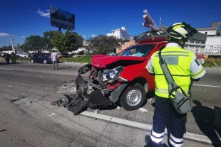 Carambola en la México-Querétaro deja un muerto y 10 heridos