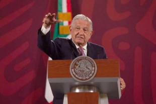 AMLO pondrá &quot;¡Viva Emiliano Zapata”! en la boleta de revocación de mandato