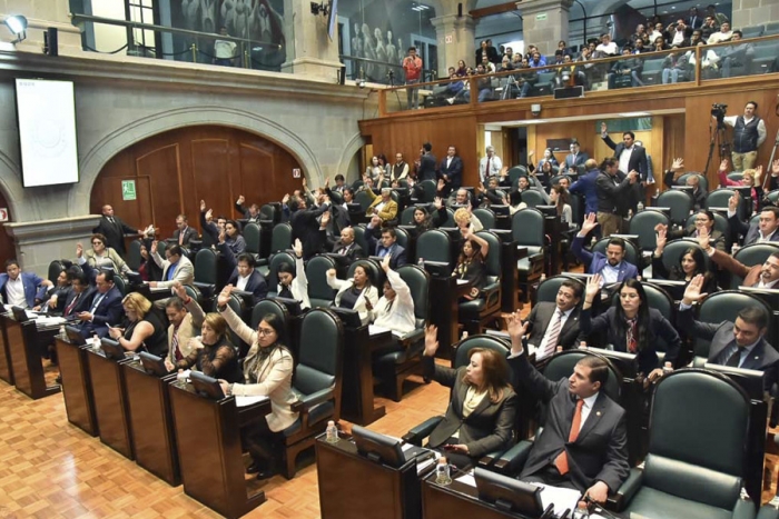 Iniciativa ciudadana también buscaría reducir el número de diputados en Edoméx