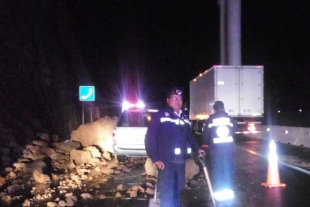 Se desgaja cerro en Temascalcingo