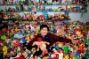 Coleccionista ha reunido casi 20 mil juguetes de restaurantes de comida rápida