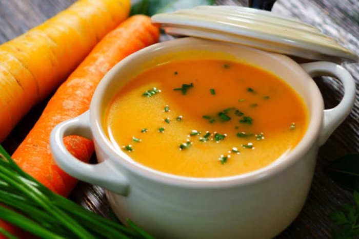 Prepara una sencilla y deliciosa crema de zanahoria