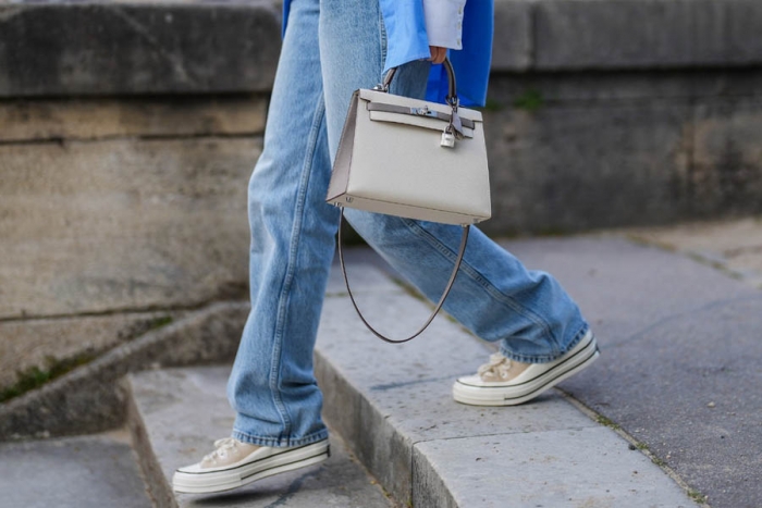 Estos son los tipos de zapatos que deberías evitar combinar con jeans