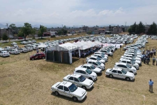 Taxistas del Valle de Toluca prestaran servicio únicamente a mujeres