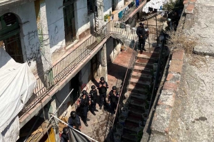 El inmueble fue asegurado por la Fiscalía mexiquense mientras se deslindan responsabilidades.