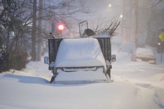 Tormenta de invierno sobre EU amenaza con fuertes nevadas, huracanes e inundaciones