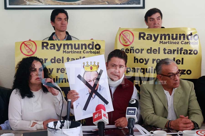 Síndicos y regidores de Toluca exigen la destitución del alcalde Raymundo Martínez Carbajal