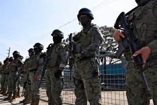 Mueren 31 reos en cárcel de Ecuador tras enfrentamientos