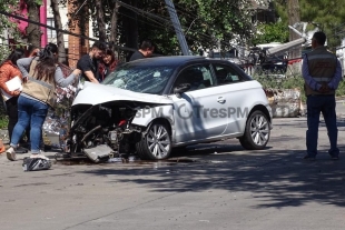 Accidente en Paseo Tollocan; un muerto y tres heridos