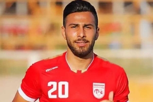 Condena Irán a 26 años de prisión a futbolista Amir Nasr