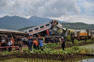 Antara Foto/Raisan Al Farisi/via REUTERS