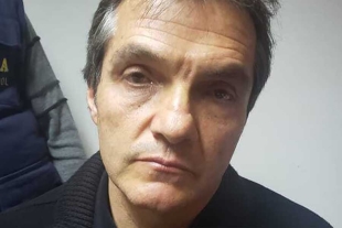Enrique Ostos, su abogado, recordó que su cliente cuenta con una suspensión que lo protege de ser detenido