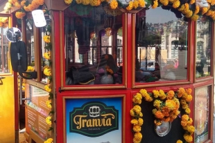 Tranvía de Toluca presenta “Camino al Mictlán”, recorrido nocturno por el Día de Muertos