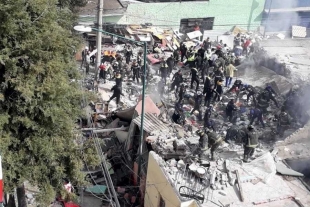 Colapsa vivienda por explosión en Alcaldía MH; hay 12 heridos