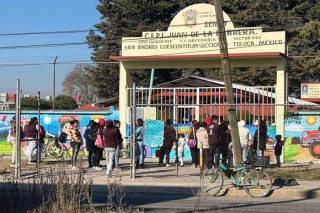 Exigen padres destitución de directora de kínder al norte de Toluca