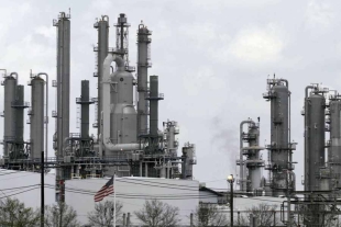 Estados Unidos venderá la mitad de la refinería Deer Park a México