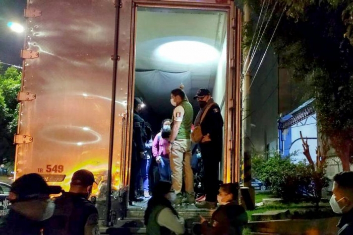 Rescatan a 77 migrantes guatemaltecos en Ecatepec