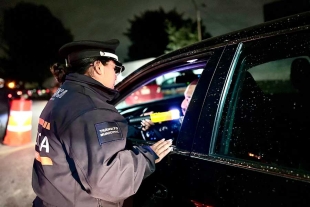 En dos dispositivos simultáneos, se entrevistó a 690 automovilistas y se aplicaron 47 pruebas de alcoholemia