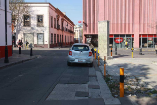 Se estacionan donde quieren