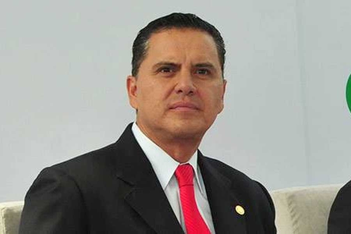 La Fiscalía General de la República lo acusa de realizar operaciones con recursos por más de 156 millones de pesos
