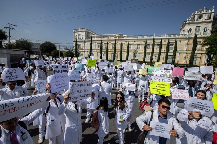 Temerosos alumnos de medicina ante inseguridad