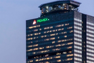 Adeuda Pemex más de 50 mil millones de pesos a proveedores y contratistas