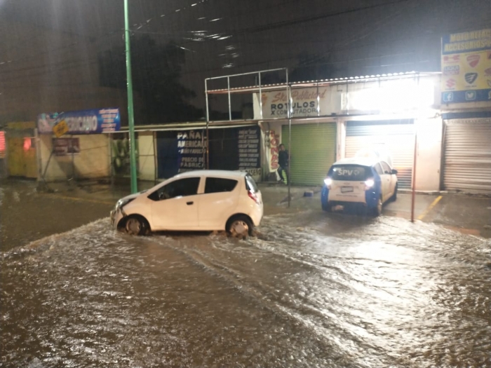 Activan plan DNIII por graves inundaciones en Tula, Hidalgo