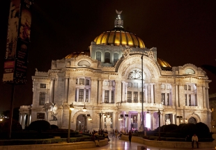 autoridades de México y España firmaron el “Acuerdo Marco de Colaboración entre el Colegio Oficial de Arquitectos de Madrid y la Feria para la Conservación del Patrimonio Cultural de México”